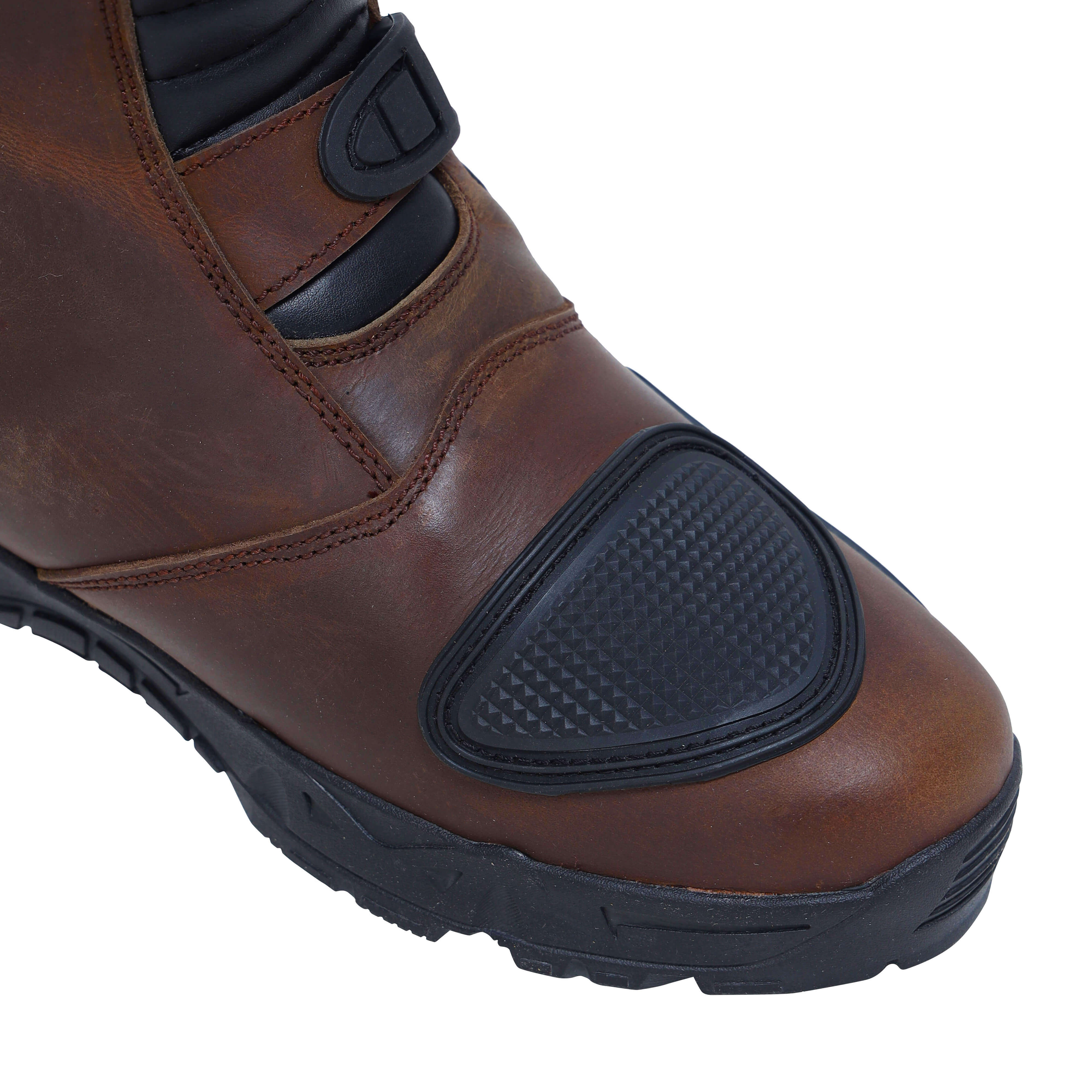REAVER LOW BOOTS Brown